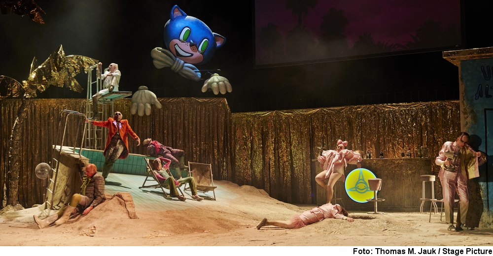 „Die Dreigroschenoper“ in Braunschweig (Foto: Thomas M. Jauk / Stage Picture)