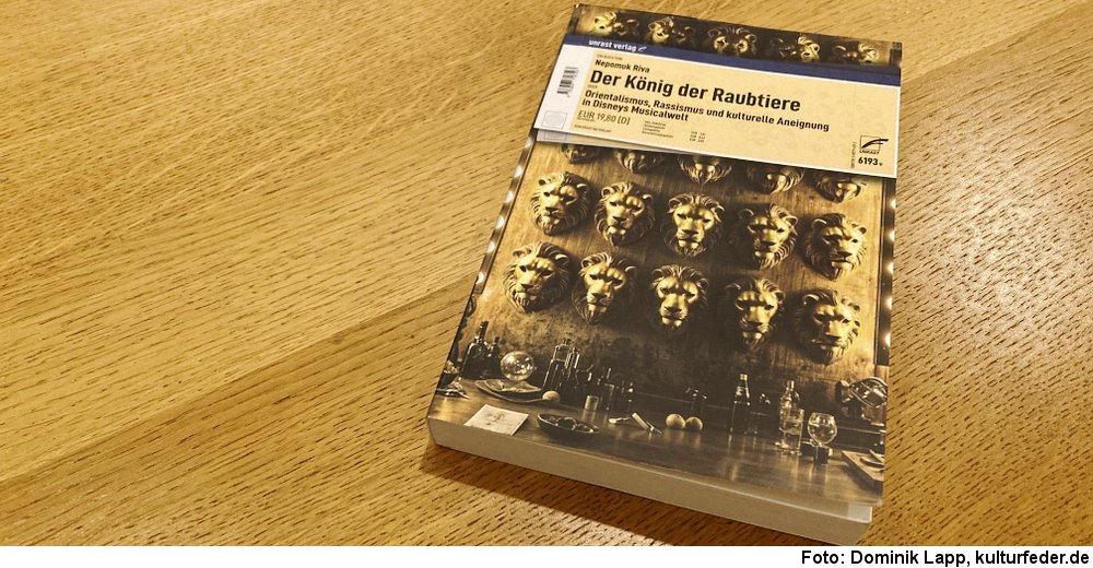 Buch „Der König der Raubtiere“ (Foto: Dominik Lapp)