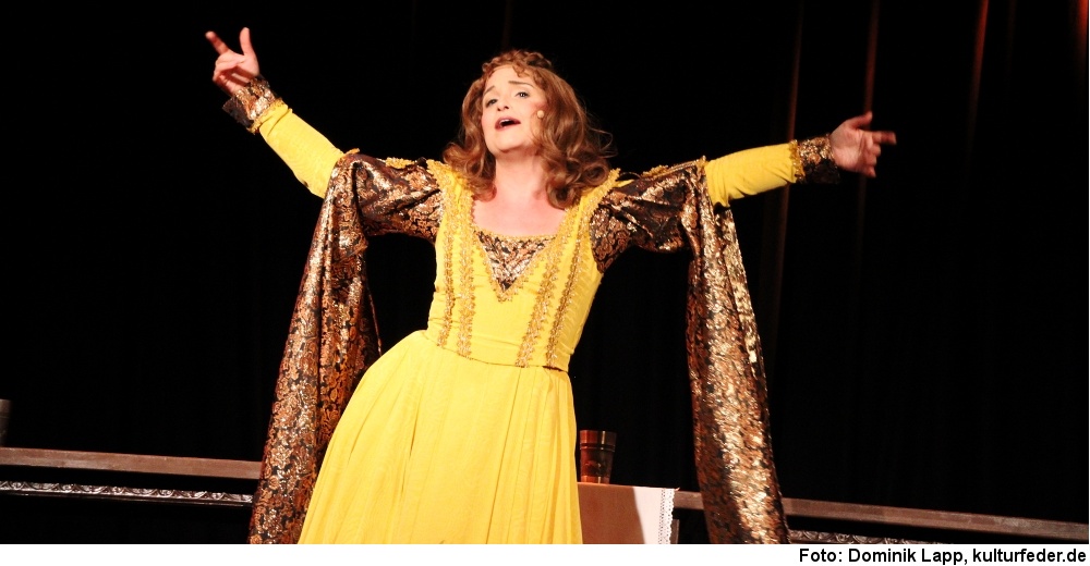 Henriette Schreiner im Musical „1648“. (Foto: Dominik Lapp)