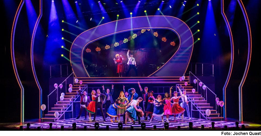 „Grease“ auf Tour (Foto: Jochen Quast)