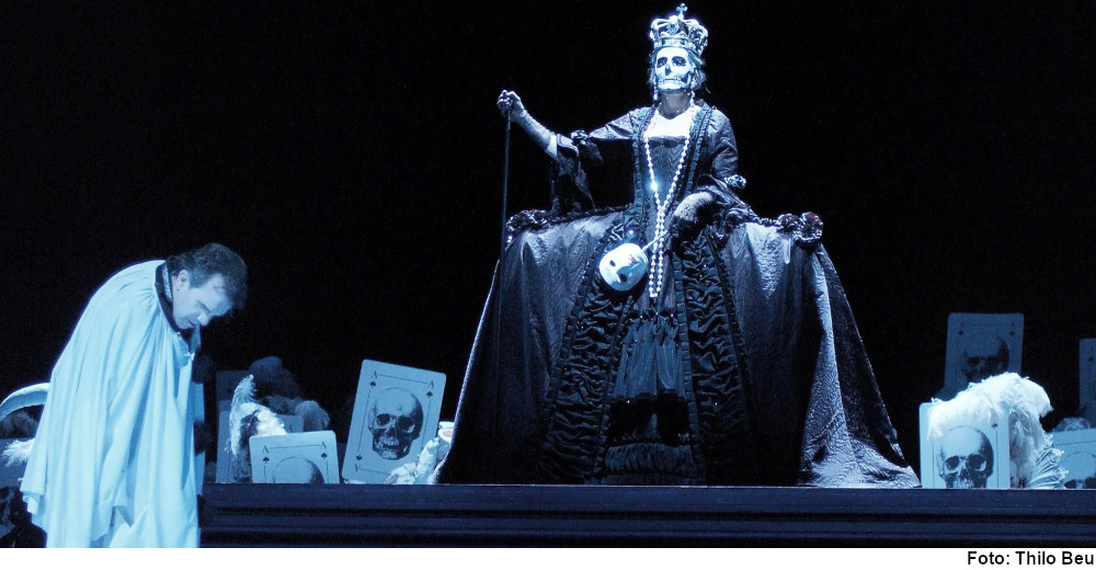 „Pique Dame“ in Hamburg