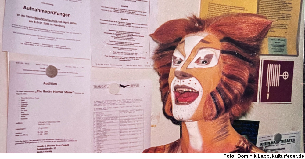 Marco Krämer als Skimbleshanks im Musical „Cats“ (Foto: Dominik Lapp)