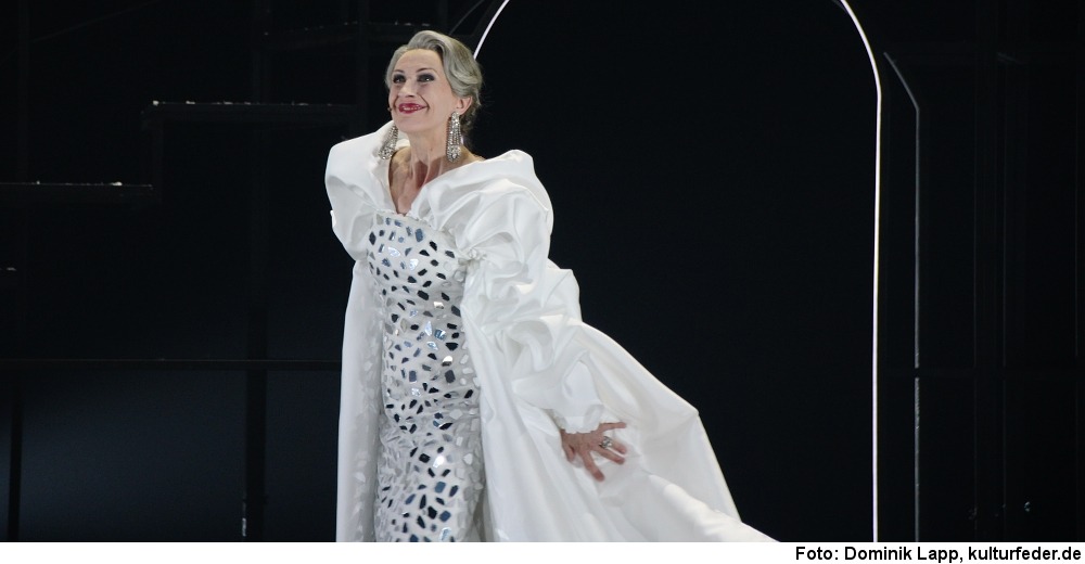 „Anastasia“ in Bielefeld (Foto: Dominik Lapp)