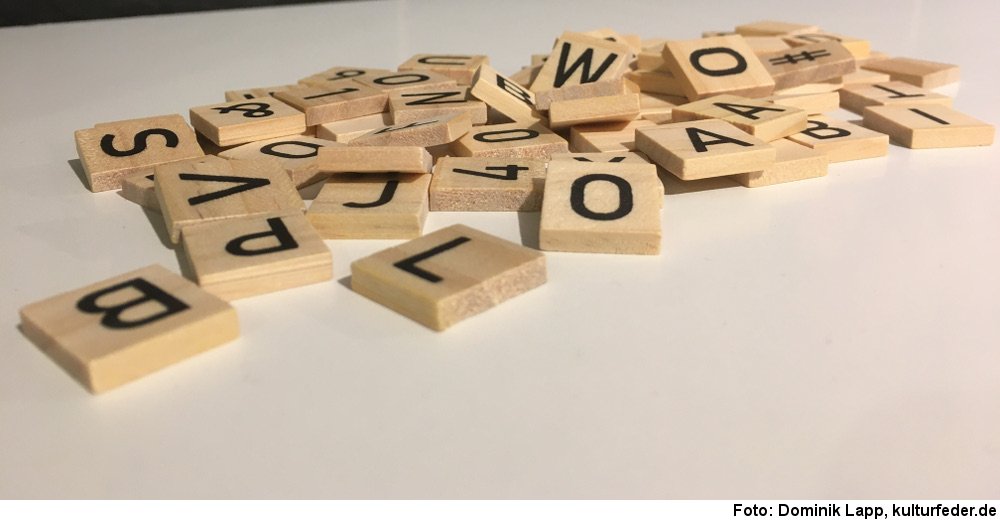 Symbolbild Buchstaben (Foto: Dominik Lapp)