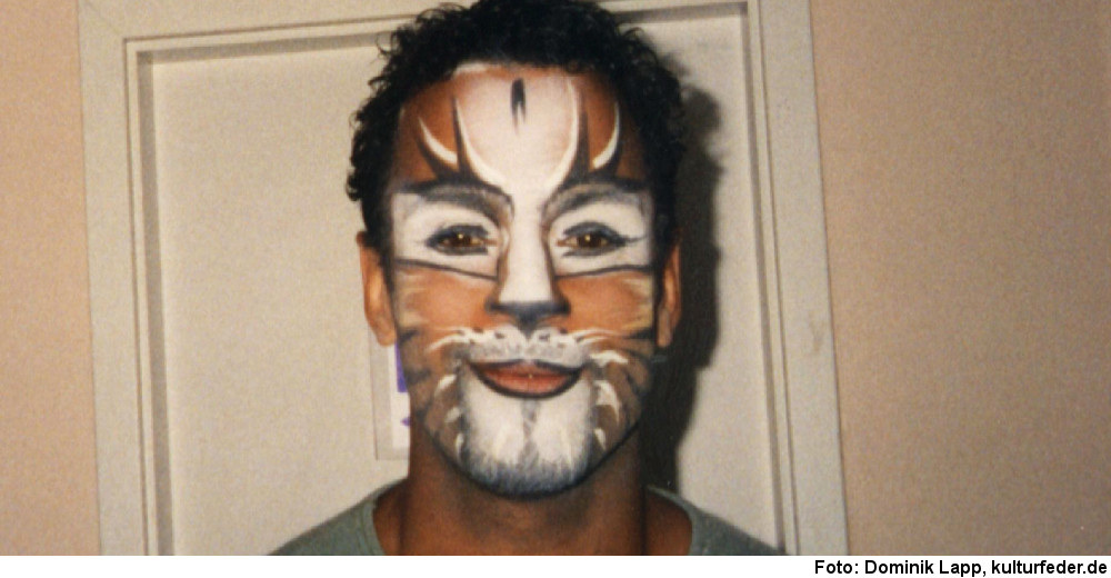 Andreas Wolfram als Rum Tum Tugger im Musical „Cats“ (Foto: Dominik Lapp)