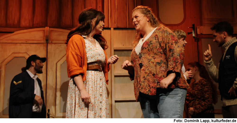 „Come from Away“ in Osnabrück (Foto: Dominik Lapp)
