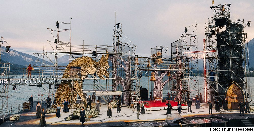 „Der Glöckner von Notre Dame“ in Thun (Foto: Thunerseespiele)