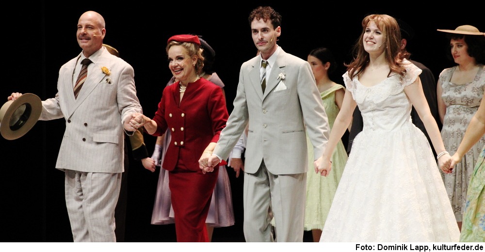 „Das Licht auf der Piazza“ in Gelsenkirchen (Foto: Dominik Lapp)