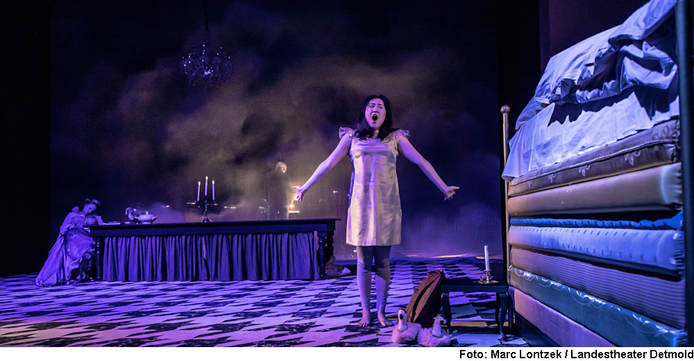 „Die Prinzessin auf der Erbse“ (Foto: Marc Lontzek / Landestheater Detmold)