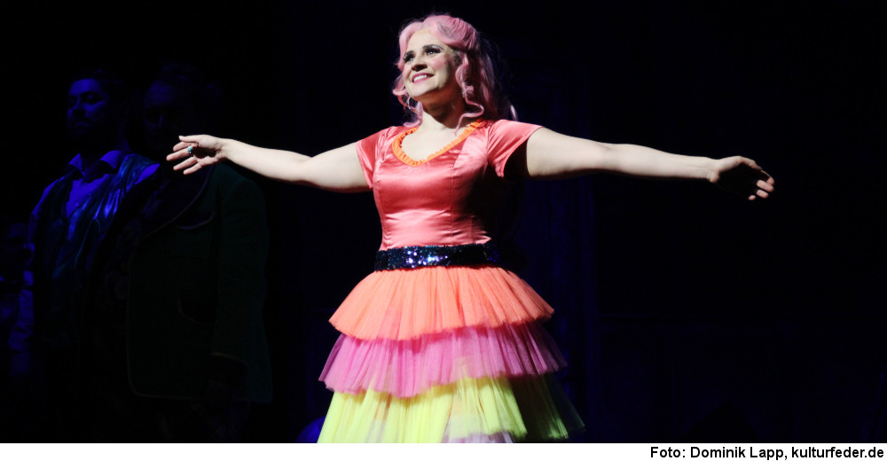 „Der Vetter aus Dingsda“ in Osnabrück (Foto: Dominik Lapp)